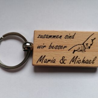 Schlüsselanhänger "zusammen" aus Holz